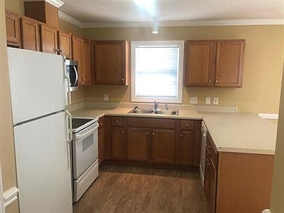 5th image of 4170 C Dudleys Grant Dr