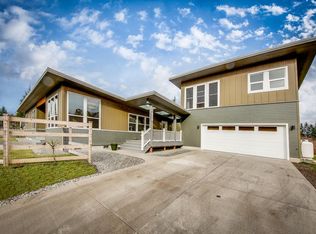 10841 Mandus Olson Rd NE, Bainbridge Island, WA 98110