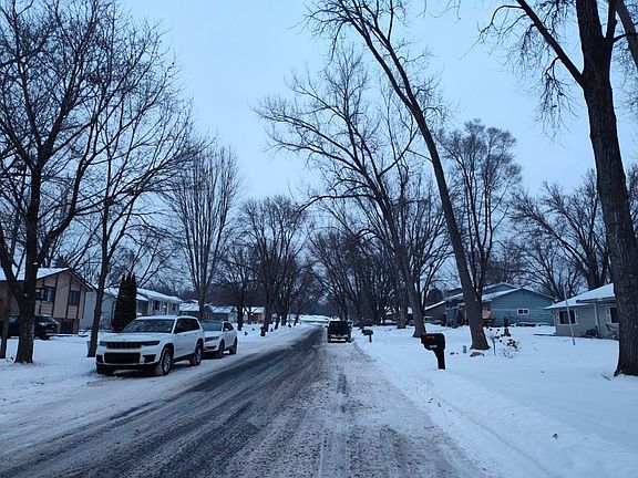 5th image of 12024 Eagle St NW