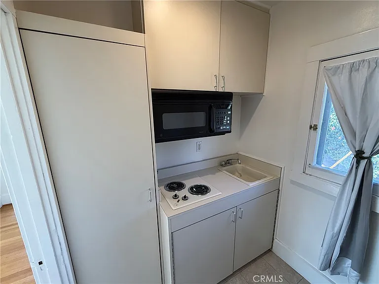 940 Norumbega Dr — Photo 7