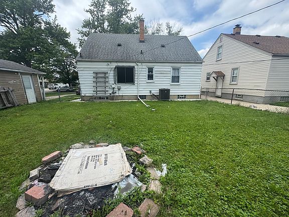 5th image of 6388 Montrose St