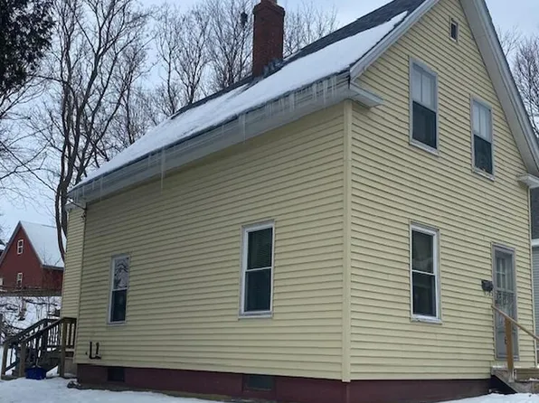 35 Merrimac Street, Bangor, ME 04401