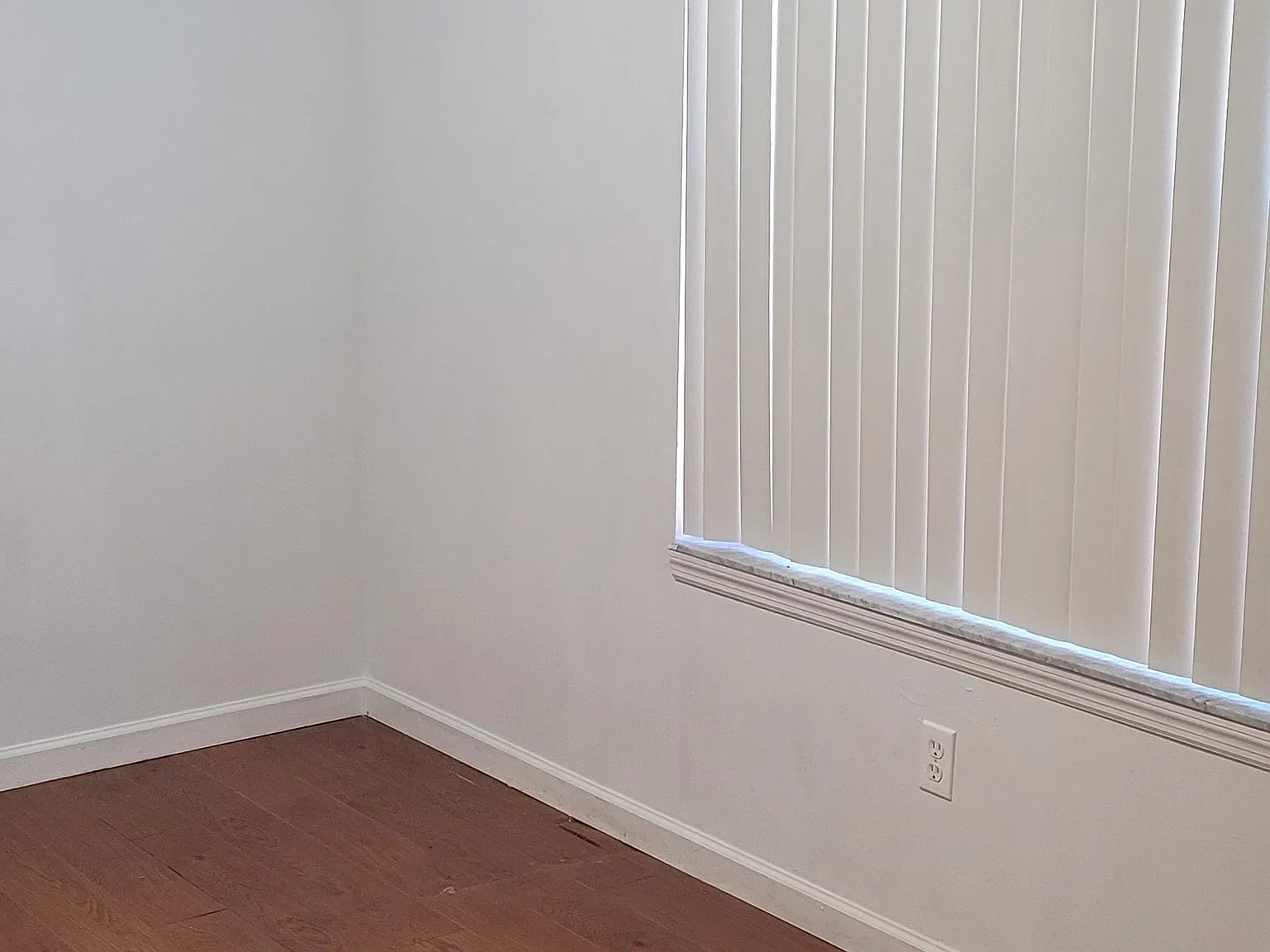 2 bed, 1289 sqft, $925 — Photo 4