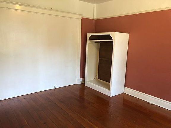 4th image of 1013 W 24th St #1013