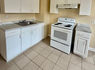 469 Huntington St #2, New Haven, CT 06511