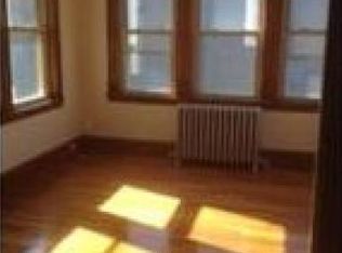 19 Palmyra St, Winthrop, MA 02152