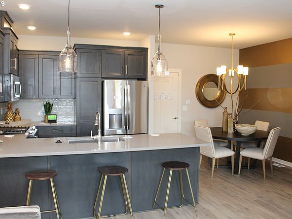 4th image of 3722 SE Centifolia Ave #17