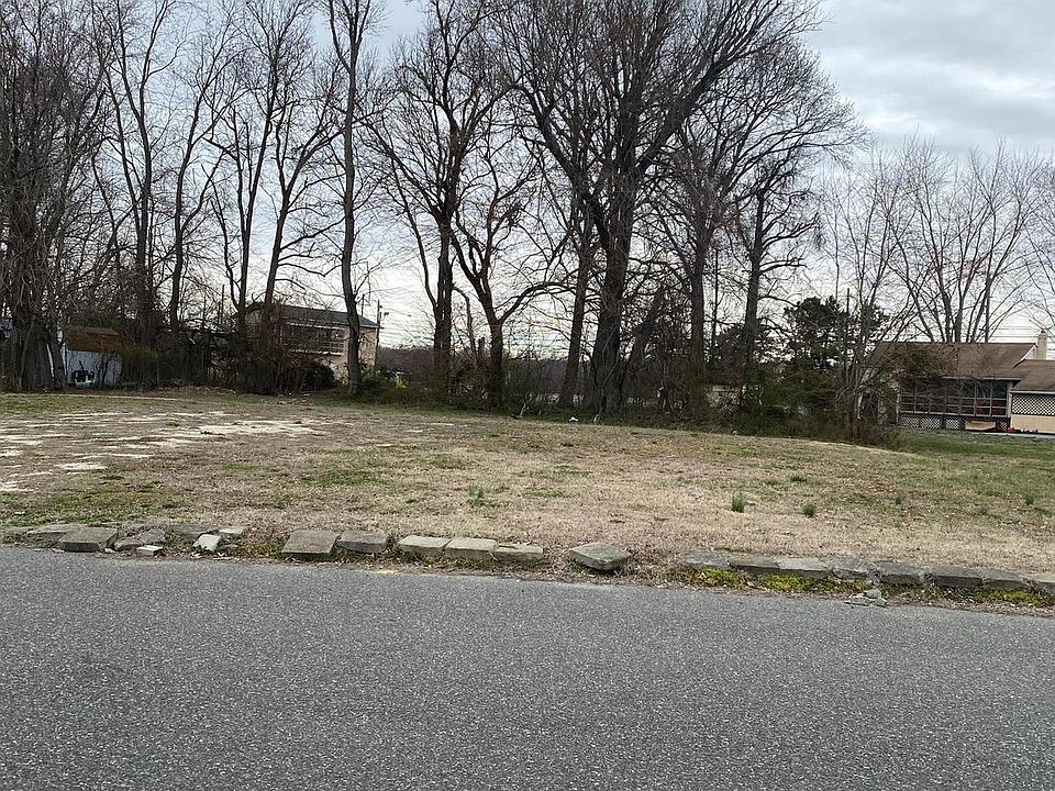 1st image of 9 Goose Ln