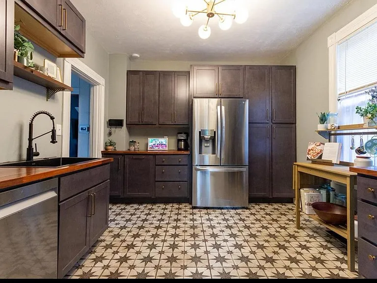419 S Van Buren Ave — Photo 11