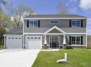 11625 Ridge Water Dr, Sparta, MI 49345