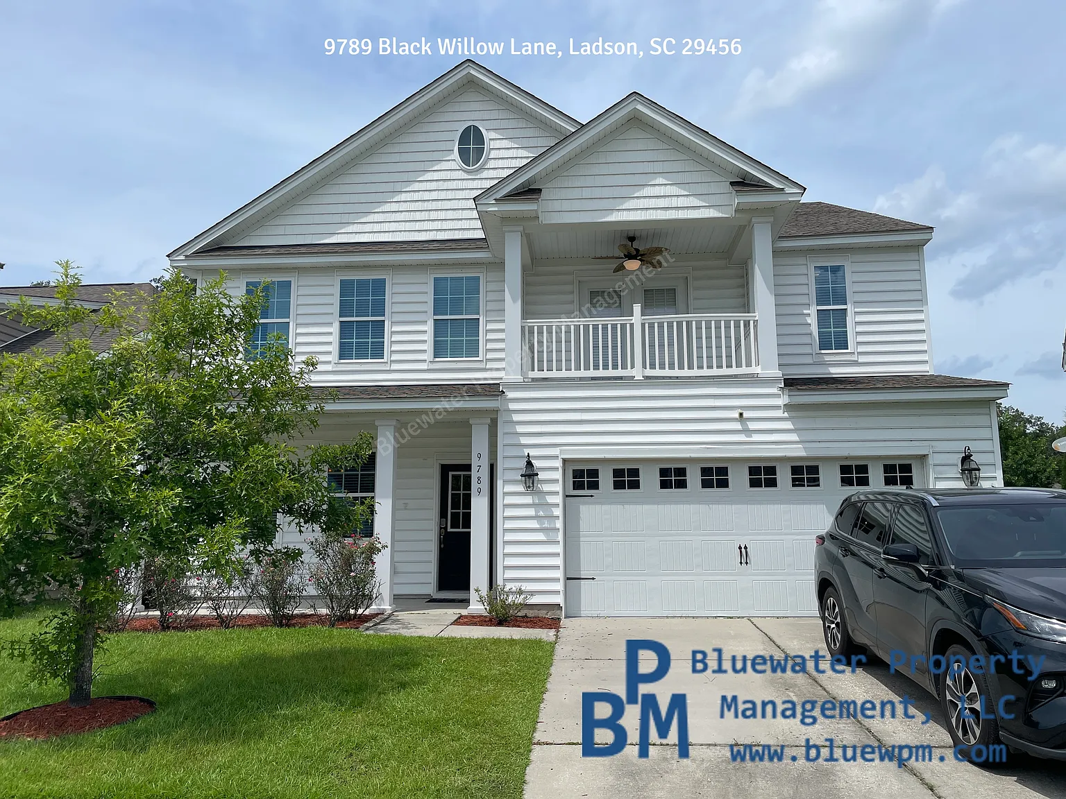 4 bed, 2.5 bath, 2715 sqft, $2,800 — Photo 1