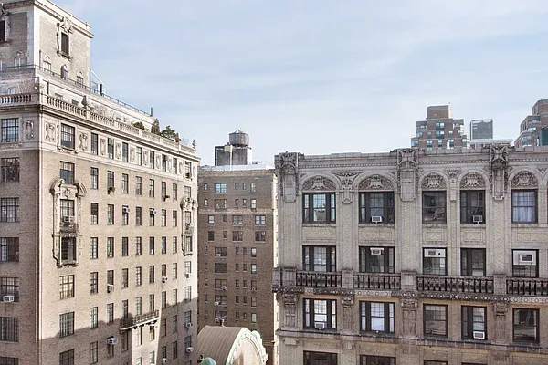 Rented by WAM Partners - William Moses Co. | media 85