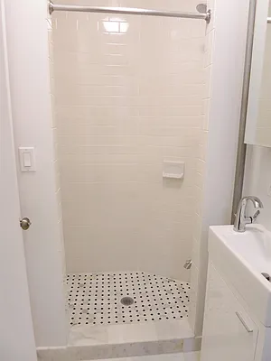 Rented by City & Suburban | media 21