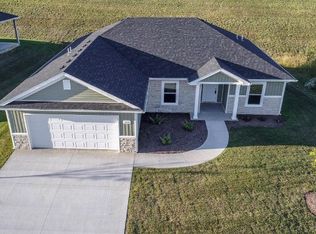 3405 Timber Run Dr, Columbia, MO 65203