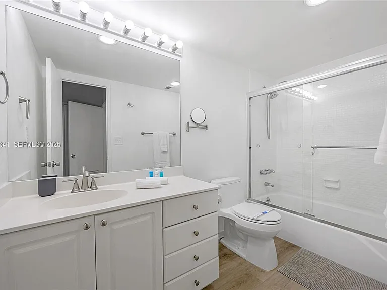 19370 Collins Ave #321 — Photo 15