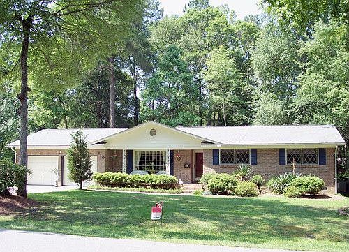 1st image of 110 Sycamore Dr