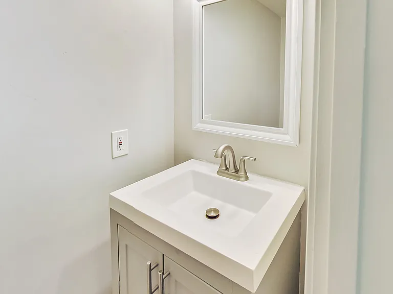 9802 Campbell Dr — Photo 16