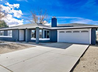 40295 Fieldspring St, Lake Los Angeles, CA 93591