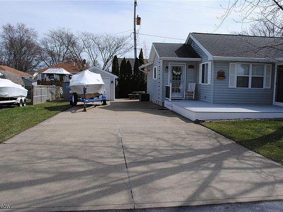 4th image of 139 N Leddy Ln