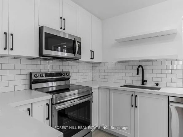 80 Belgravia Ave #A, Toronto, ON M6E 2M5