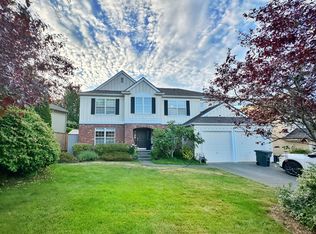 1423 233rd Ave NE, Sammamish, WA 98074