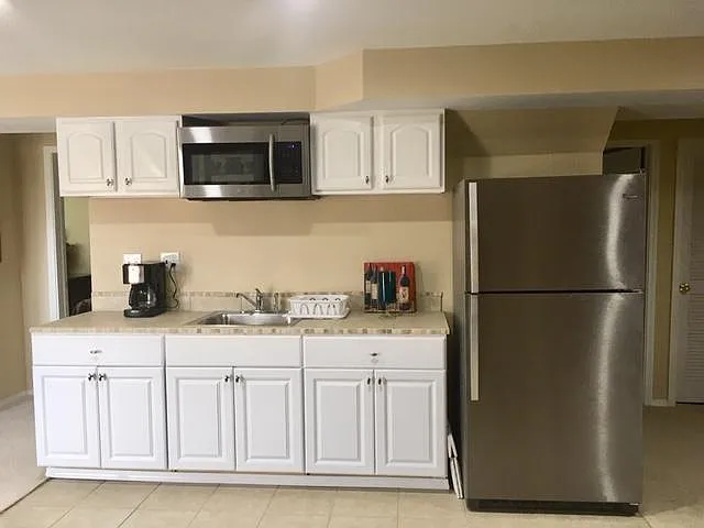 8674 Gatewick Dr — Photo 5