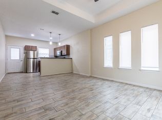 1601 W Greenwich St APT 1, Edinburg, TX 78541