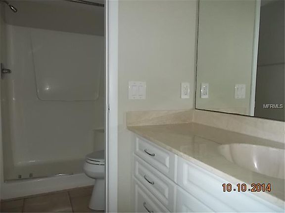 4th image of 1000 Cove Cay Dr Unit 3C