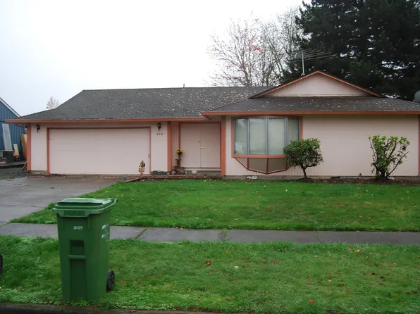 408 Pinehurst Dr, Newberg, OR 97132