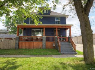 3227 4th St, Wyandotte, MI 48192