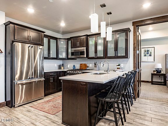 3rd image of 3703 Blackstone Dr #312
