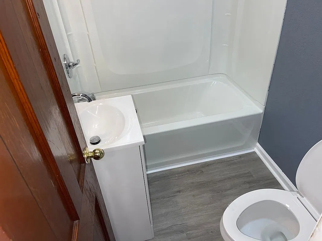 3 bed, 1.5 bath, 1518 sqft, $1,600 — Photo 4
