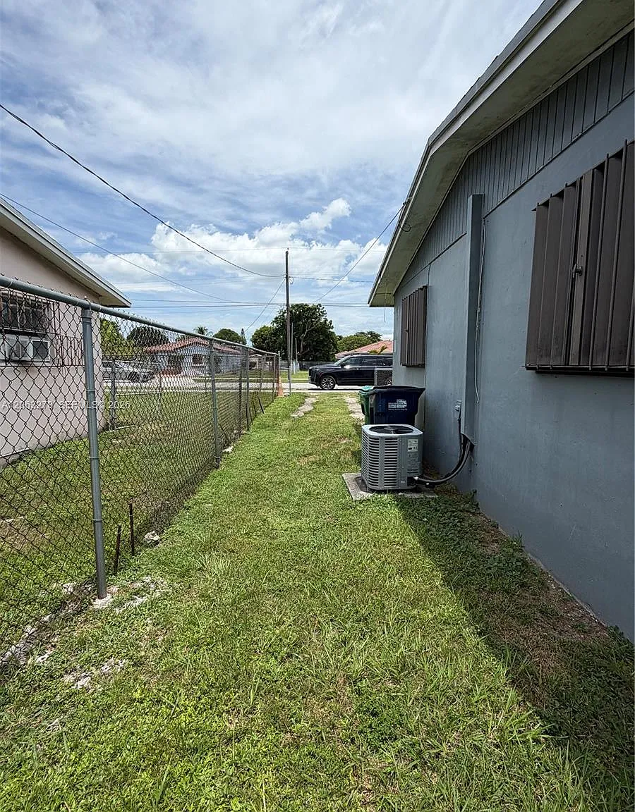 West Perrine Sub — Photo 3