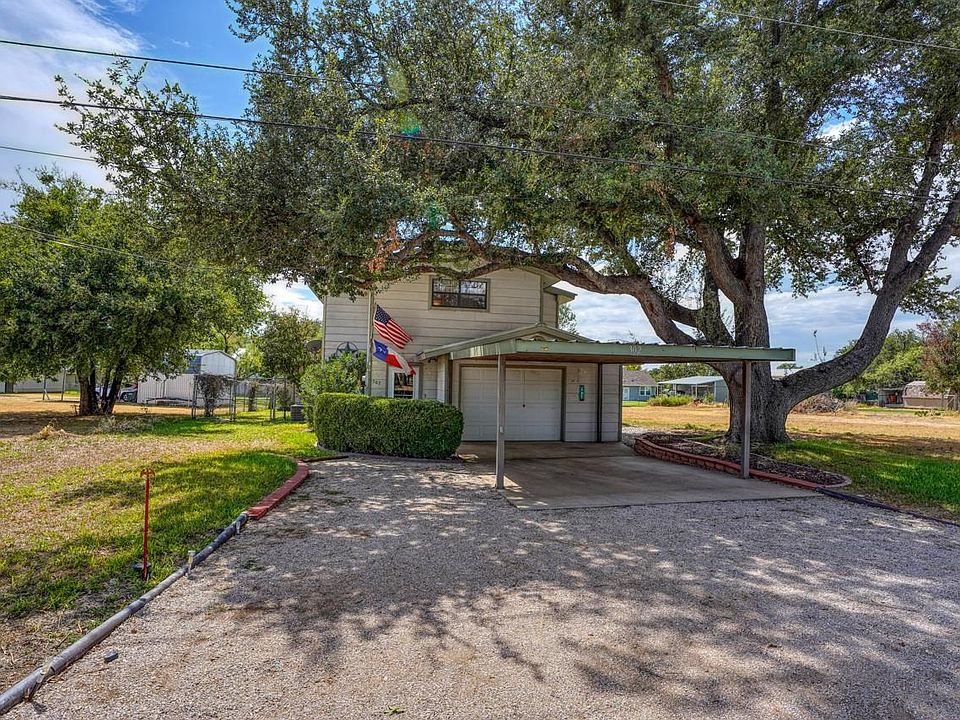 1st image of 302 Overstreet Drive