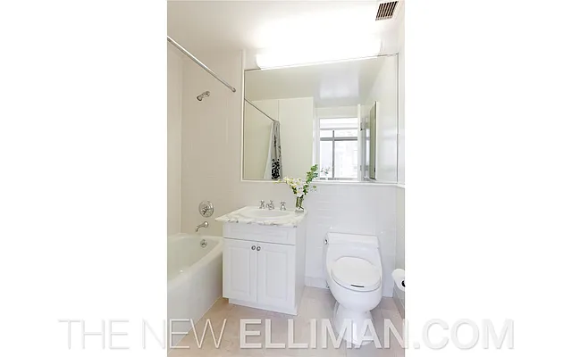 Rented by Douglas Elliman | media 2