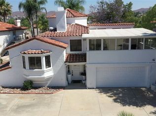 22562 Canyon Club Dr, Canyon Lake, CA 92587