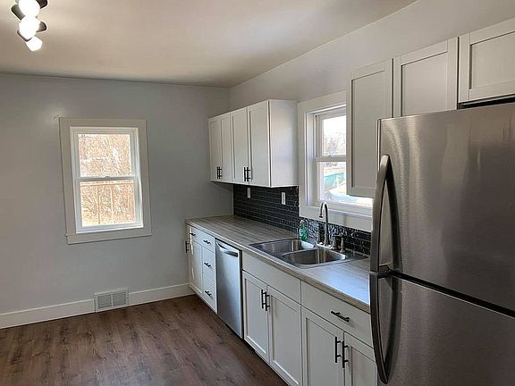 Fully Renovated Kitchen