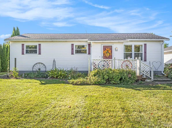 5627 Fairgrove Rd, Fairgrove, MI 48733