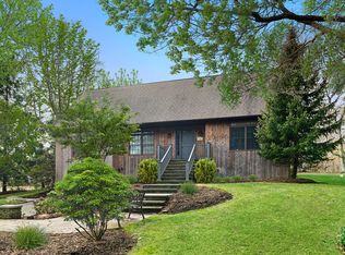 23 Island Creek Rd, Southampton, NY 11968