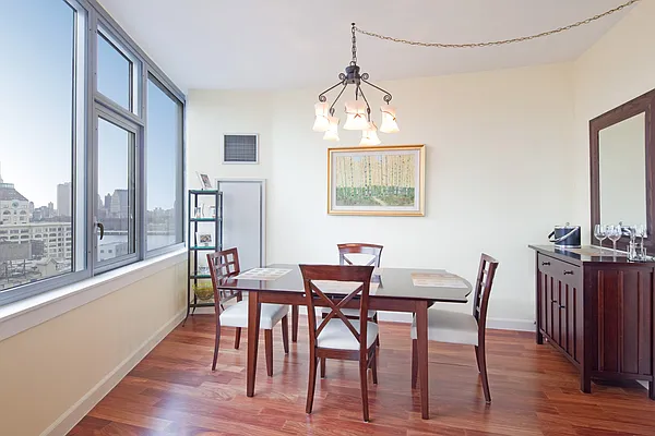 Sold by aptsandlofts.com | media 13