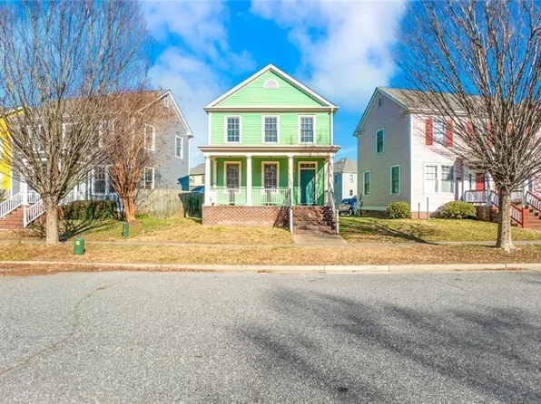 948 Thomas Cir, Portsmouth, VA 23704