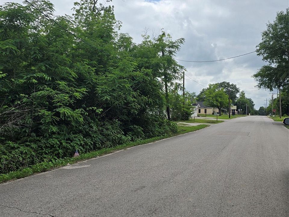2nd image of 0 Avenue F