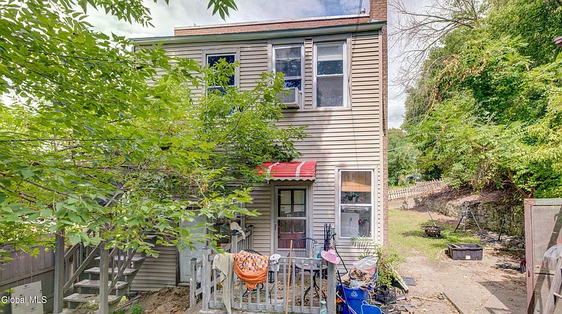 4th image of 44 Christie Street
