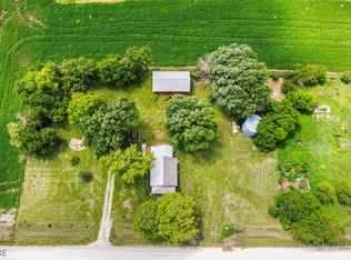 2385 Holliwell Bridge Rd, Winterset, IA 50273