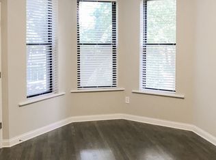 2732 N Wayne Ave #2D, Chicago, IL 60614