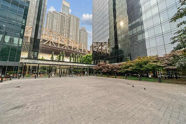 Outdoor, photo 1