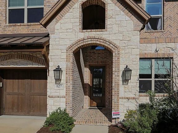 2nd image of 127 Whispering Hills Ct