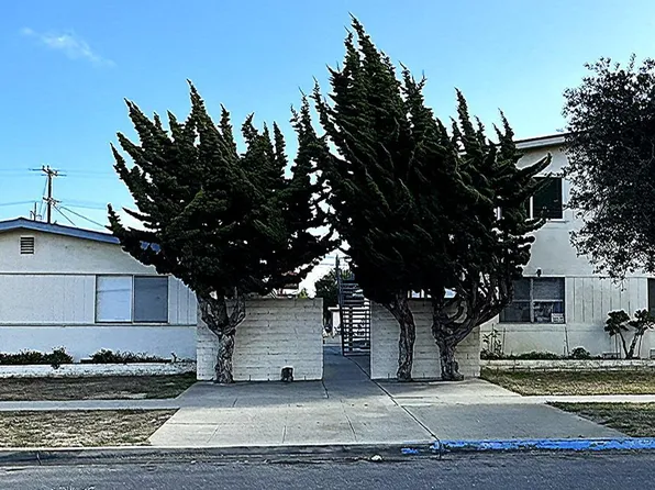 732 N G St, Lompoc, CA 93436