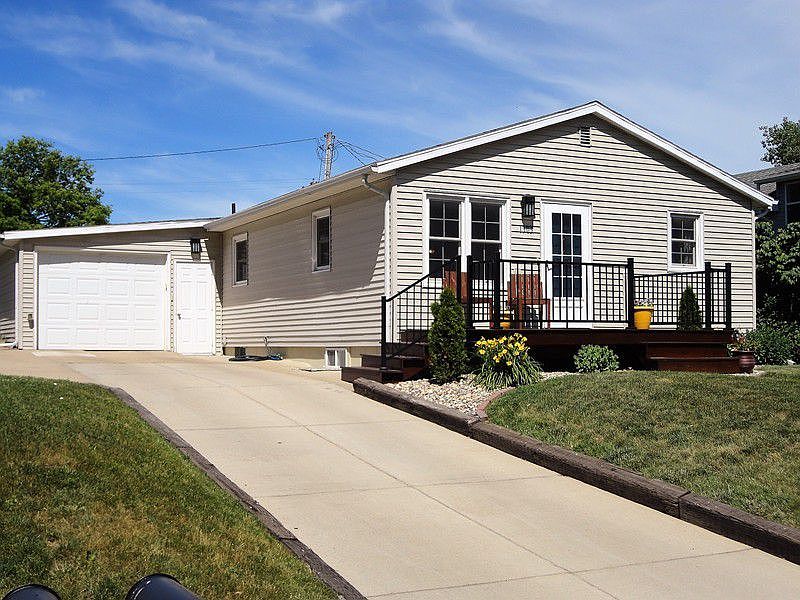 1st image of 1303 Picotte St