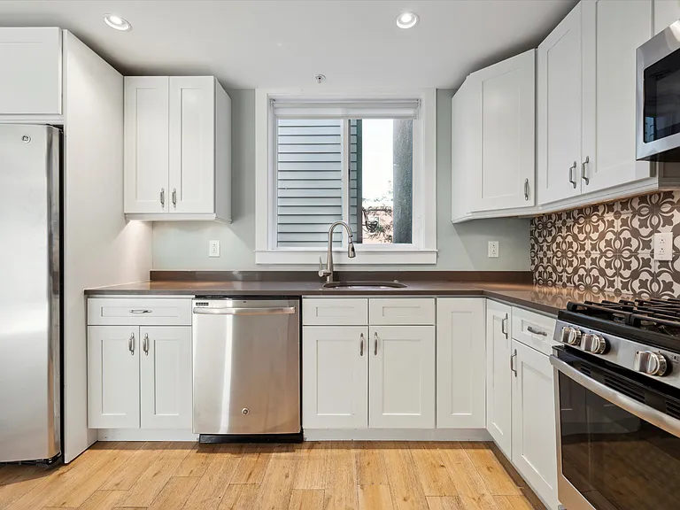 2032 Frankford Ave #22 — Photo 13